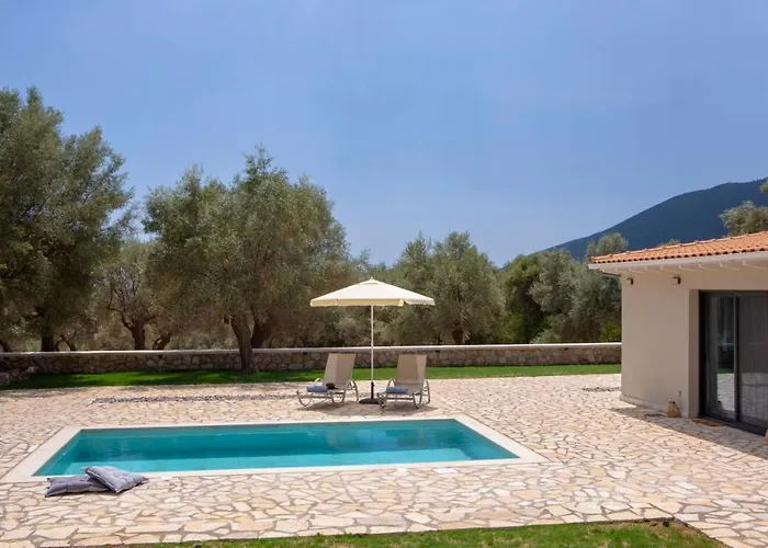 Lefkolia Retreat